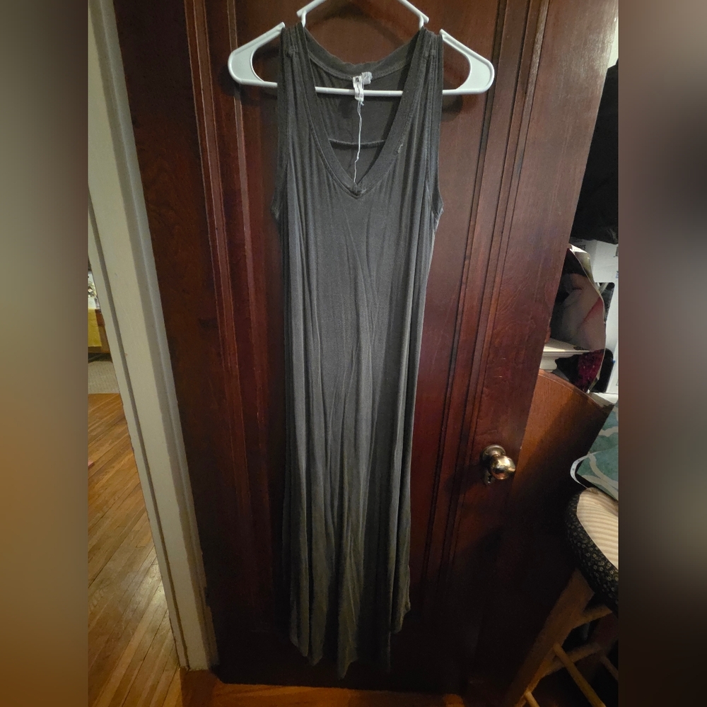 Cable & Gauge Maxi Dress- Size Small